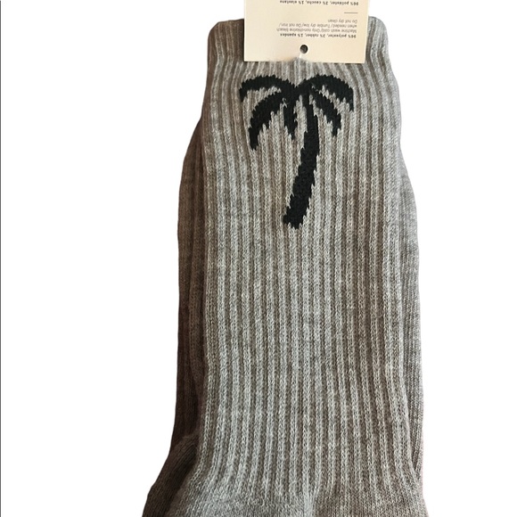 Mens Old Navy Crew Socks 2(Pk) - Picture 5 of 8